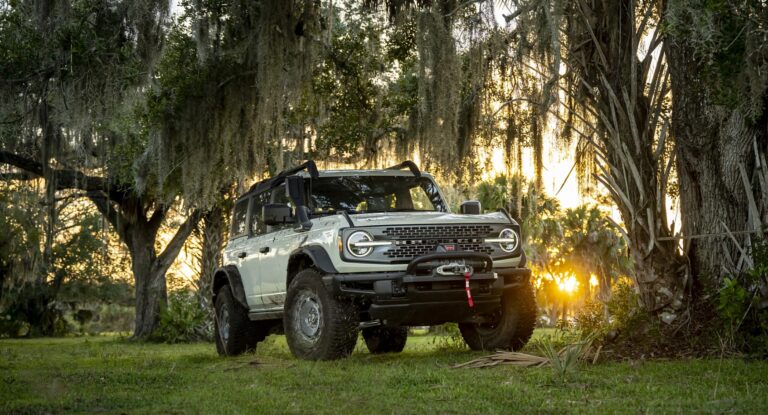 2027 Ford Bronco Everglades Specs
