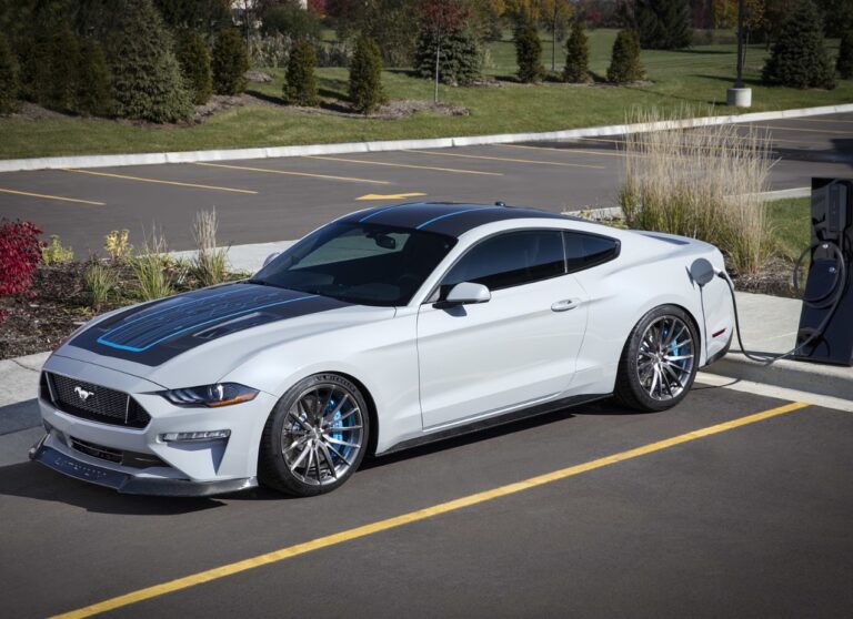 2027 Ford Mustang Lithium Price
