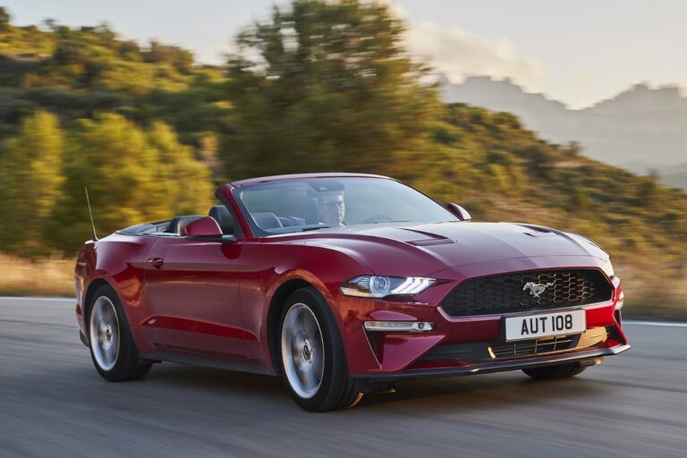 2027 Ford Mustang Coupe and Cabrio Redesign